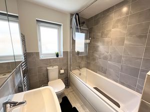 Photo 11- click for photo gallery